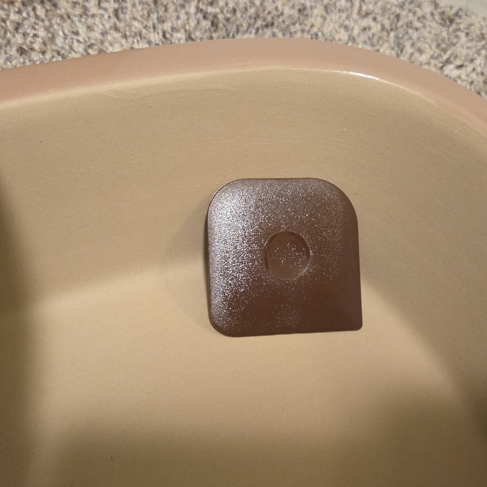 The Pampered Chef 3.1 Quart Deep Covered Baker in Taupe - Picture 8 of 8